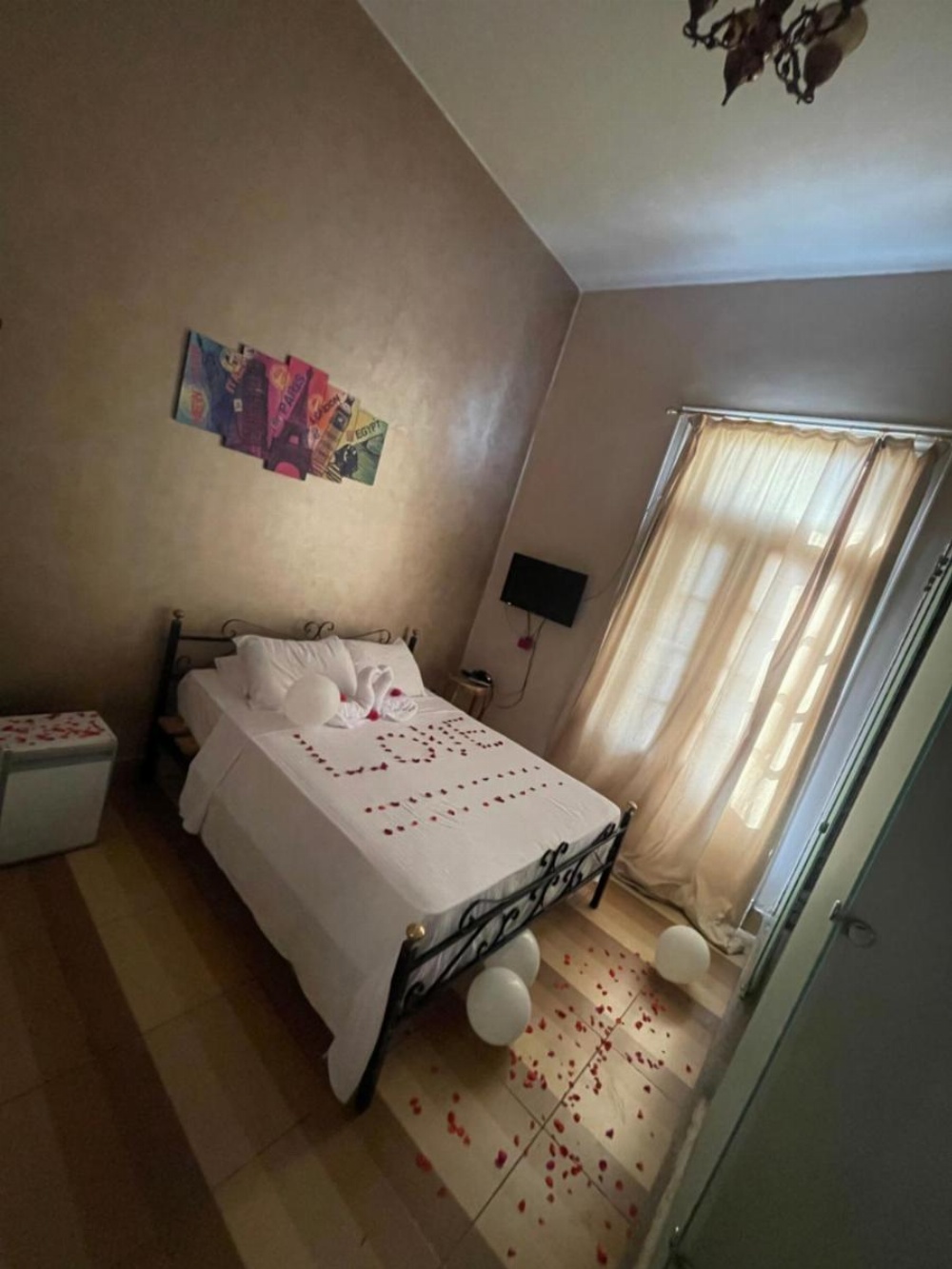 Single Room with Private Bathroom